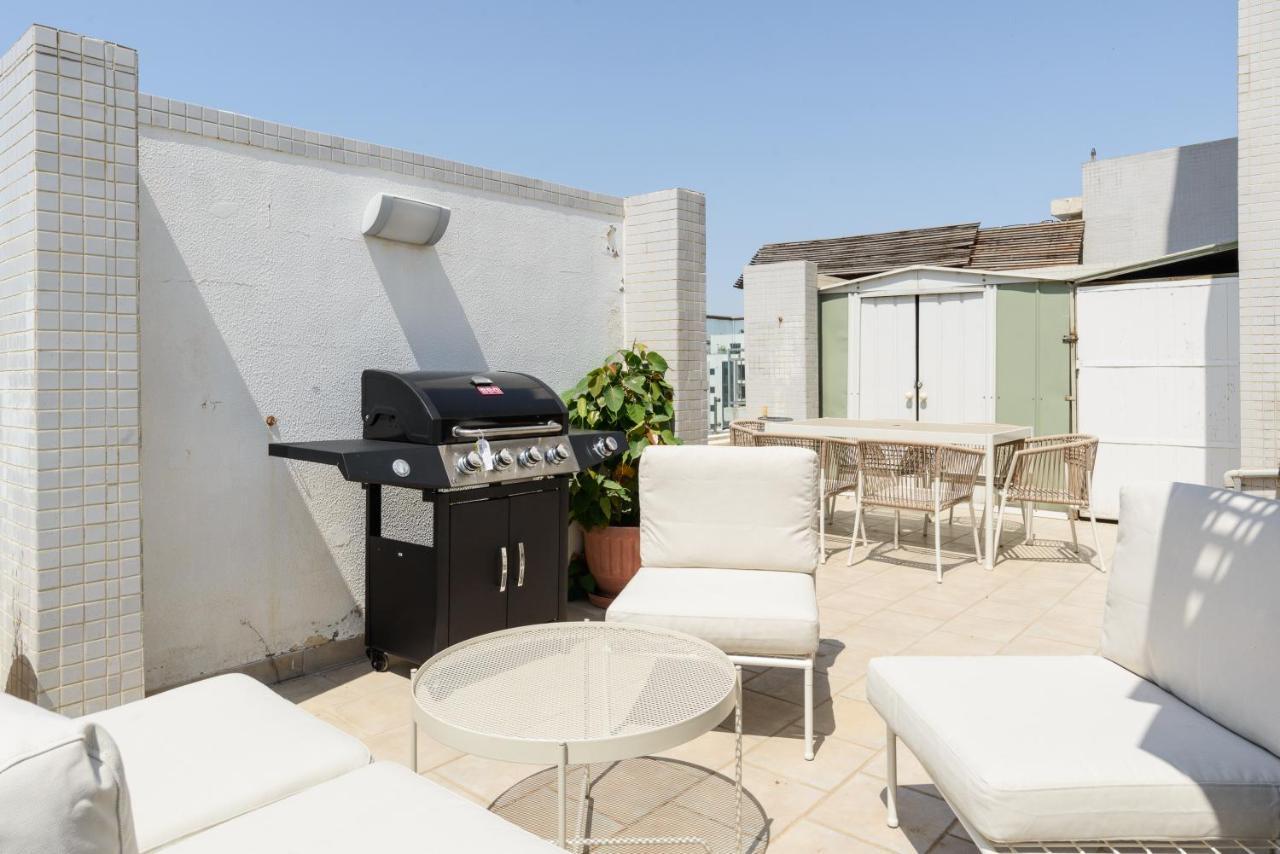 Downtown 3bdr With View Apartment Giv'atayim